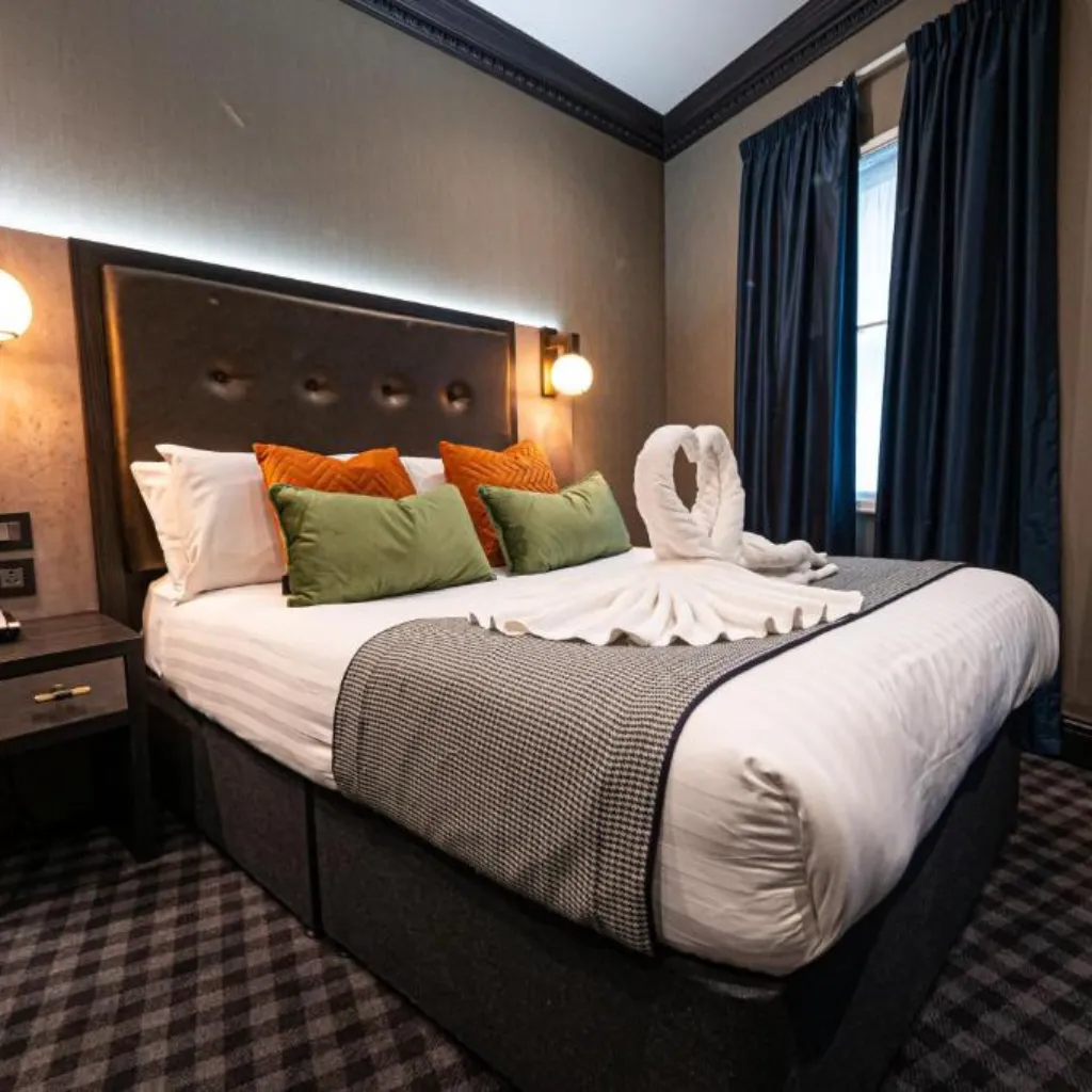 hotels in london